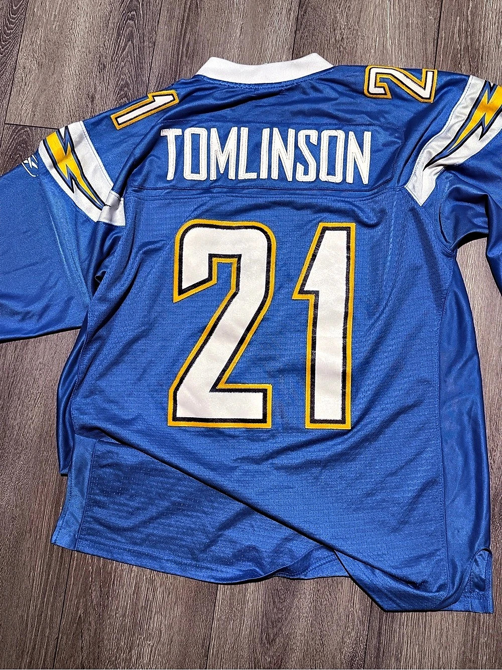Reebok San Diego Chargers LaDainian Tomlinson #21 Reebok NFL Equipment Jersey - Picture 2 of 2